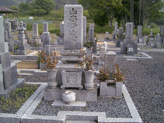 三重県伊賀市山神６５１　蓮台寺墓地イメージ